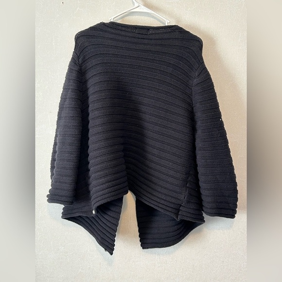 Pure Hand-knit |  Black Cardigan Sweater with Ribbed Texture | Size Large - Picture 8 of 8